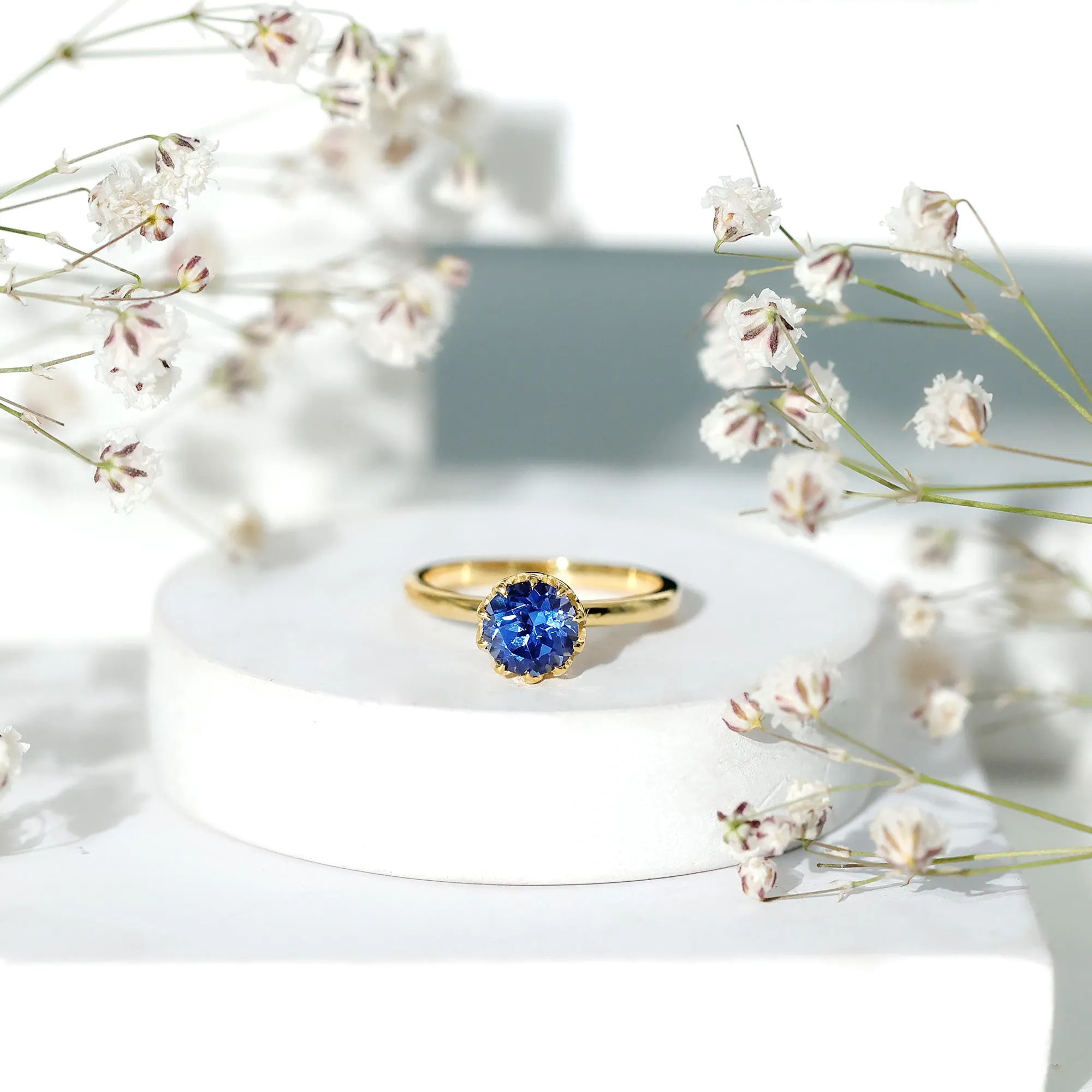 1 CT Lotus Basket Set Created Blue Sapphire Solitaire Ring