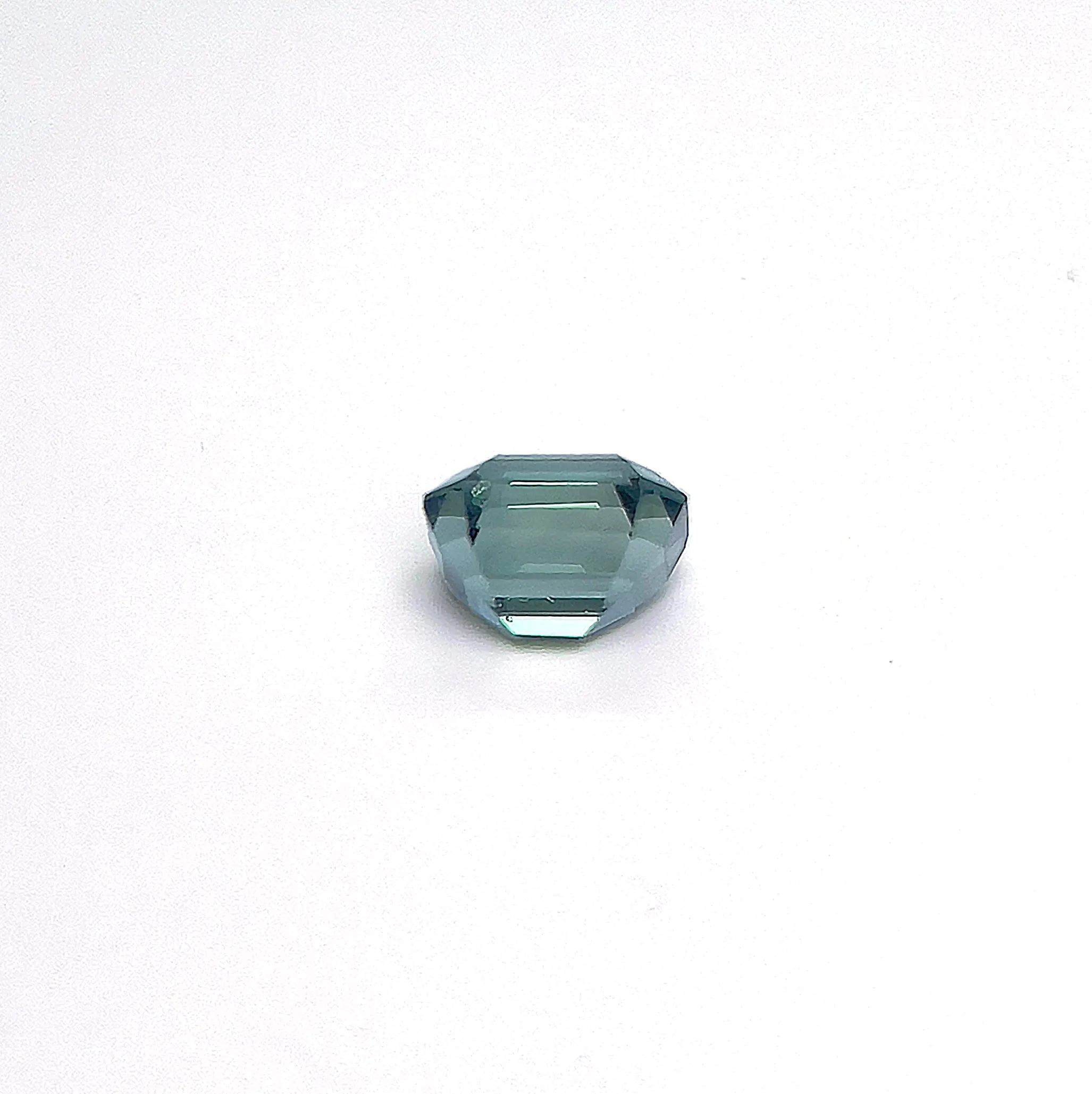 1.08 carat Teal Sapphire is well cut to bring out the best colour and lustre