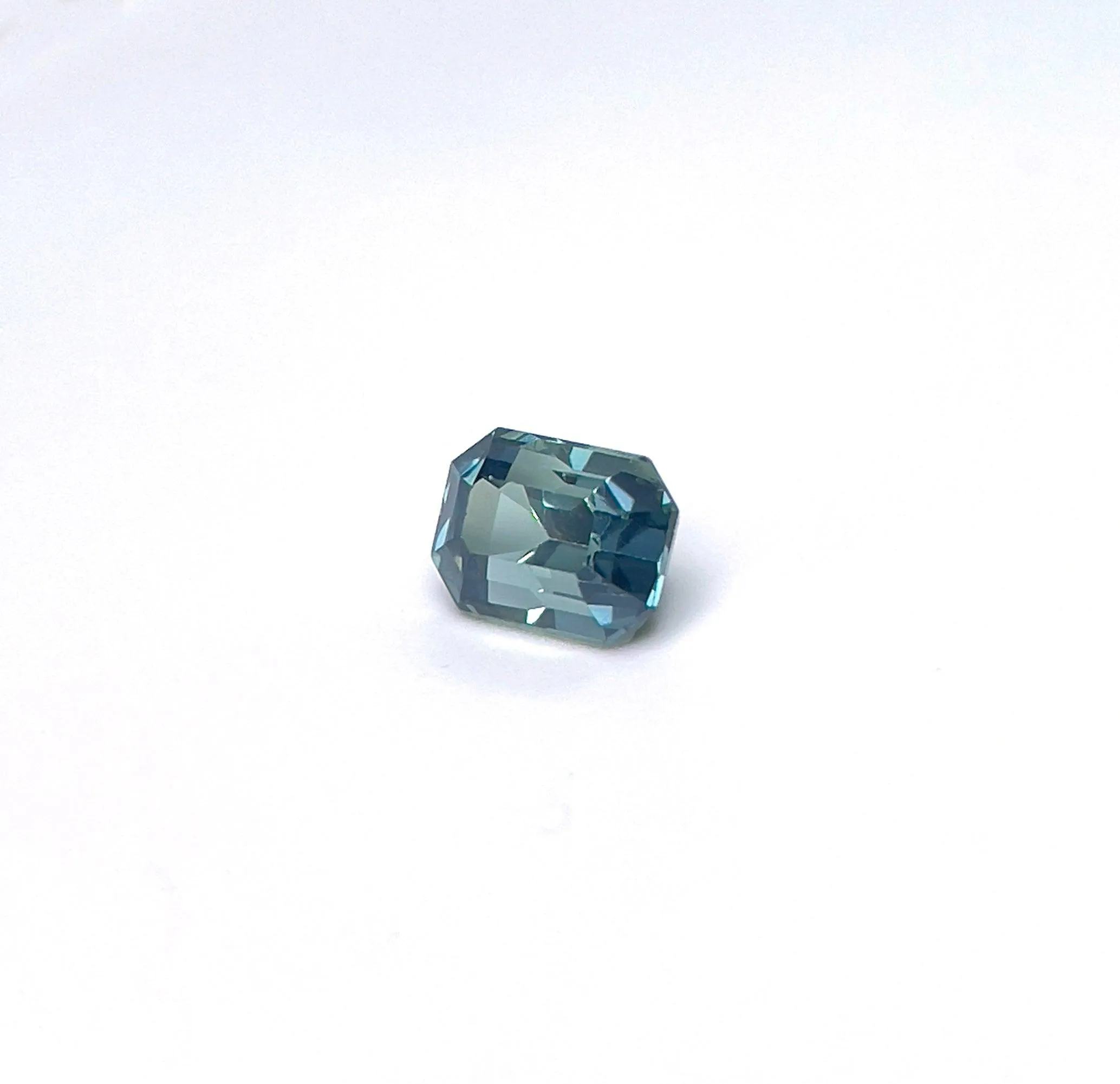 1.08 carat Teal Sapphire is well cut to bring out the best colour and lustre