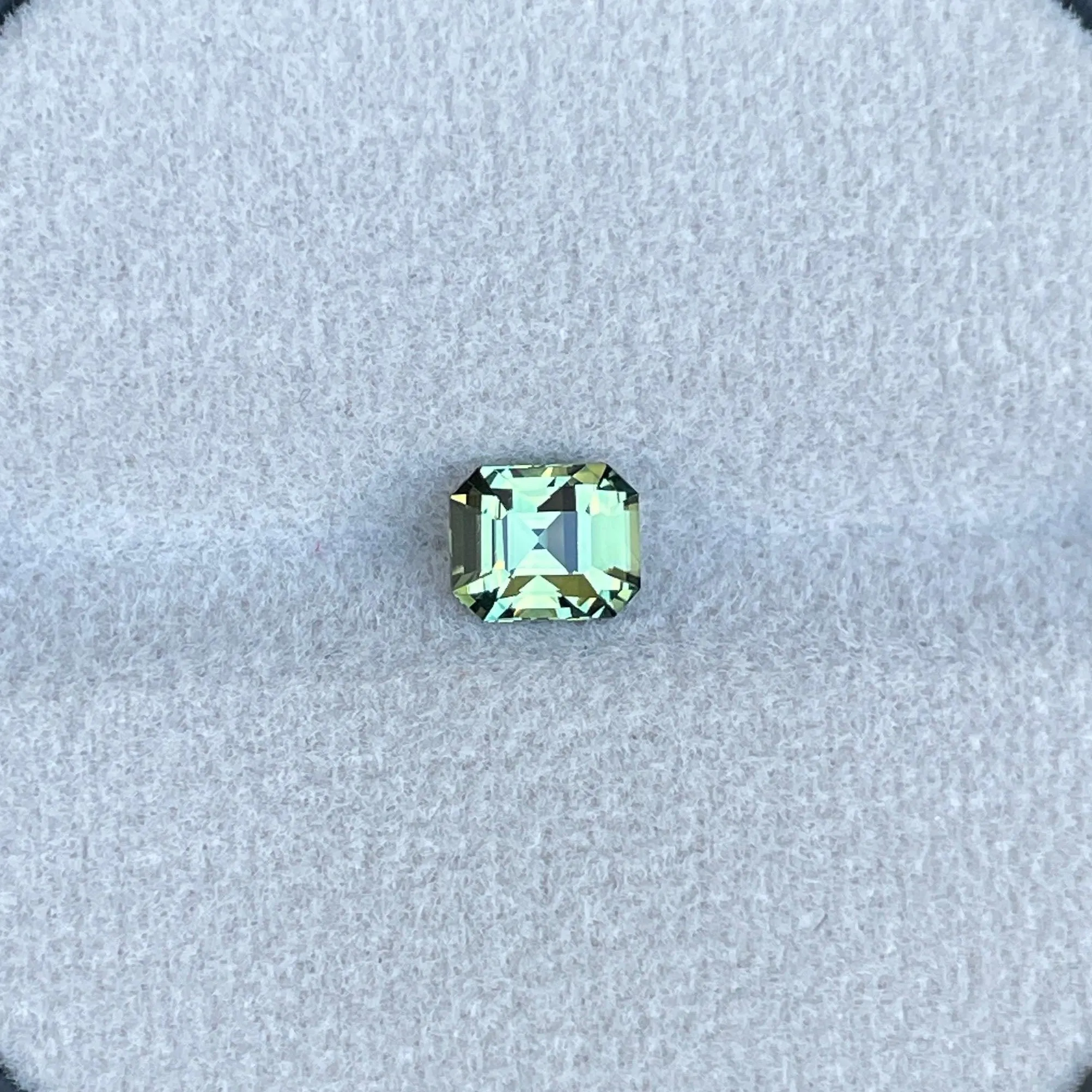 1.12 ct Certified Natural Green Sapphire