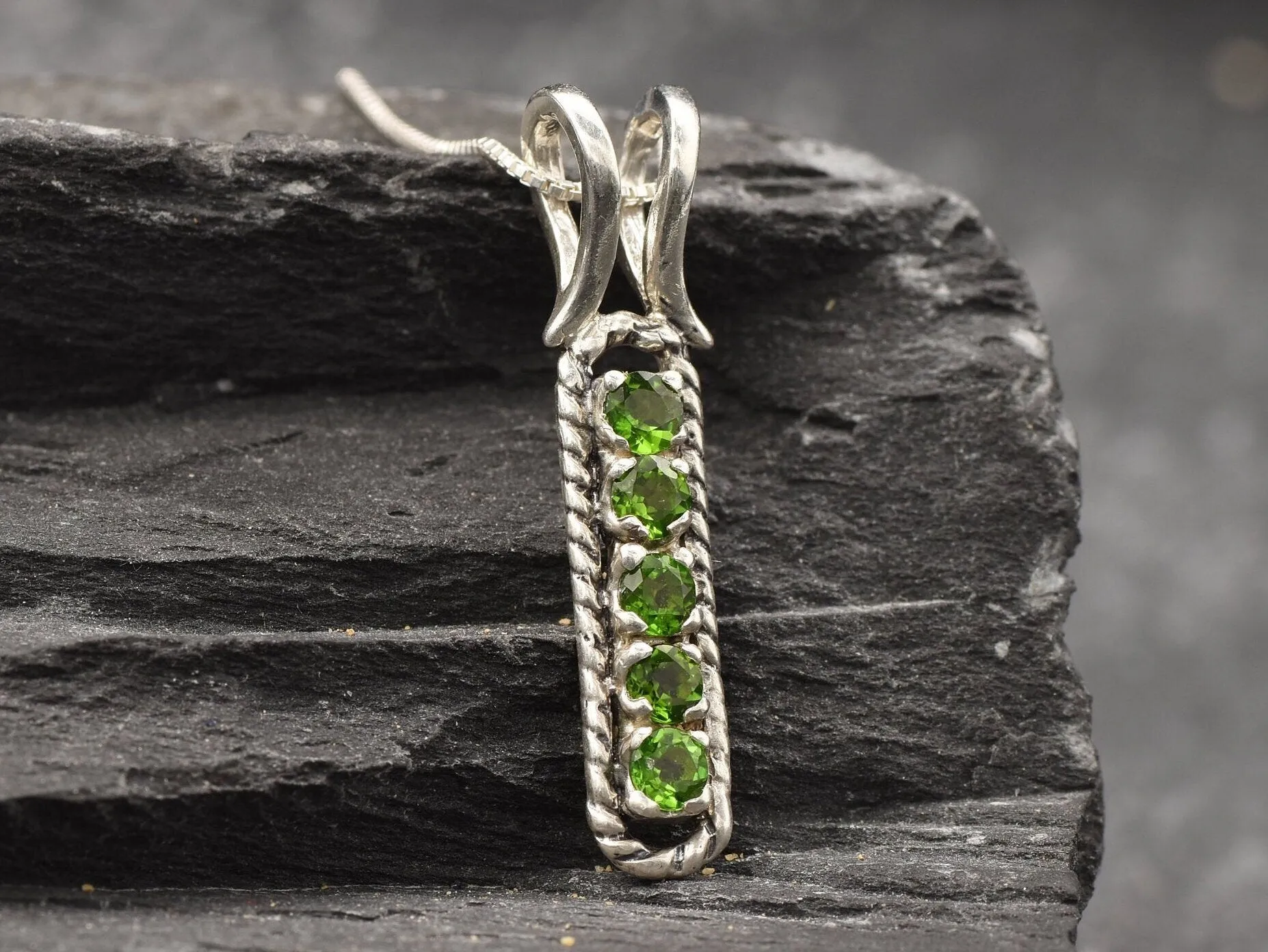 Chrome Diopside Pendant - Bright Green Necklace - Vertical Bar Necklace