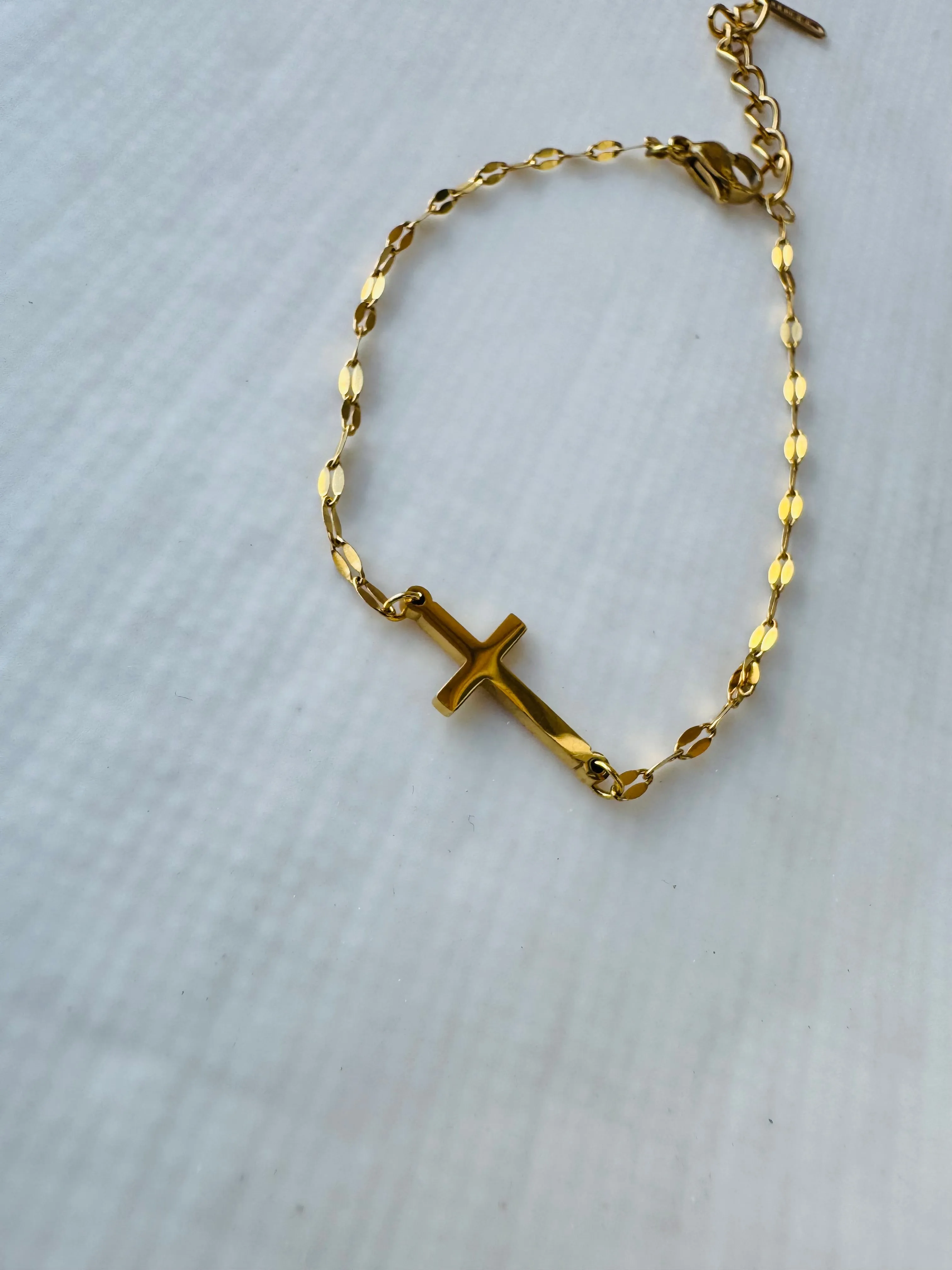 Classic Cross Bracelet