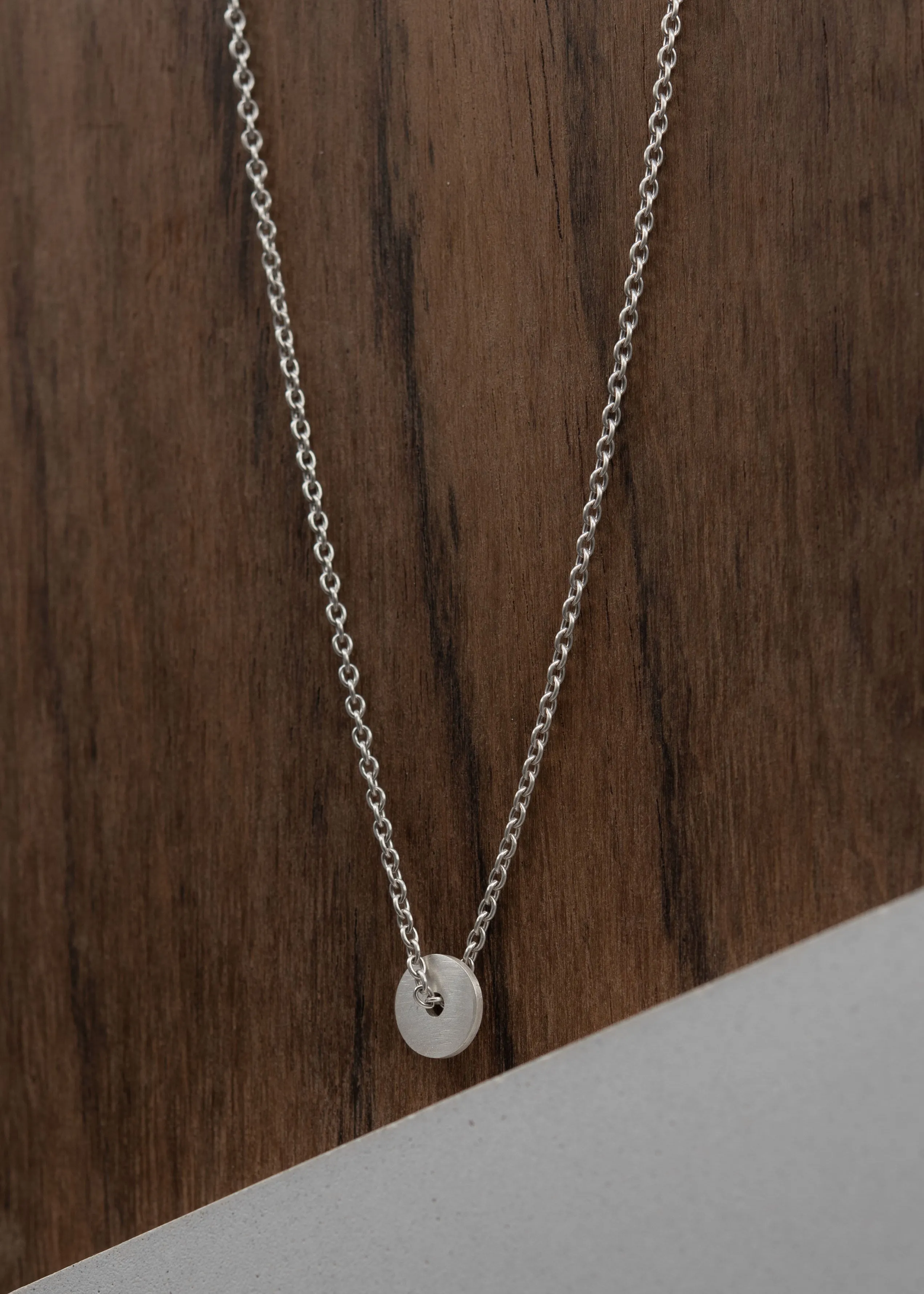 Dainty DOT necklace N°16 in silver or gold plated silver