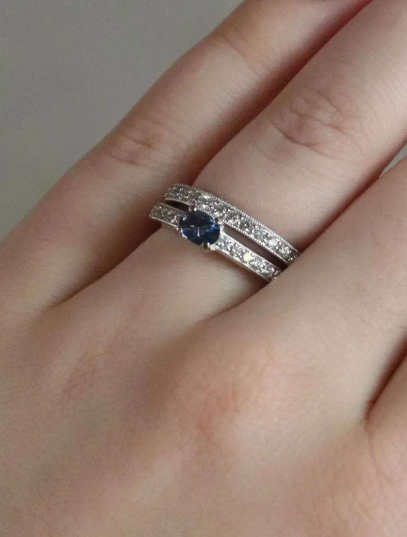 East/West Oval Yogo Sapphire Ring Set