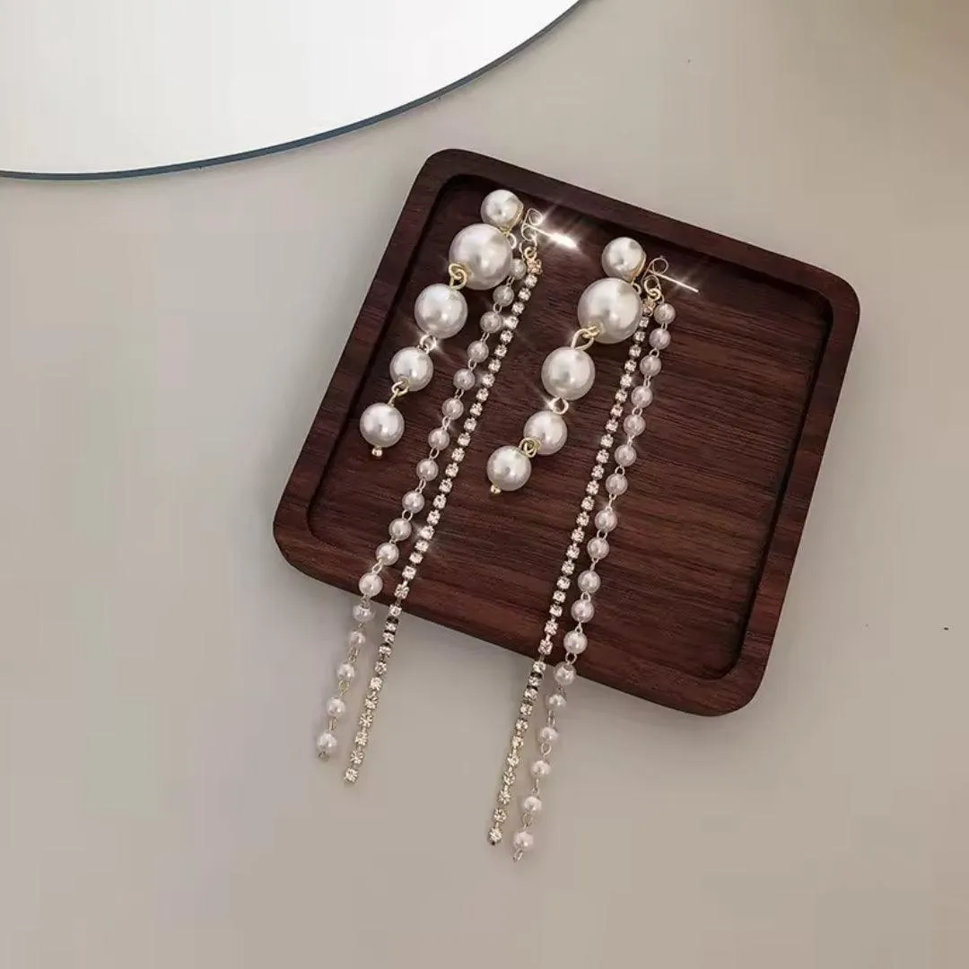 Elegant Dangling Pearl and Rhinestone Earrings