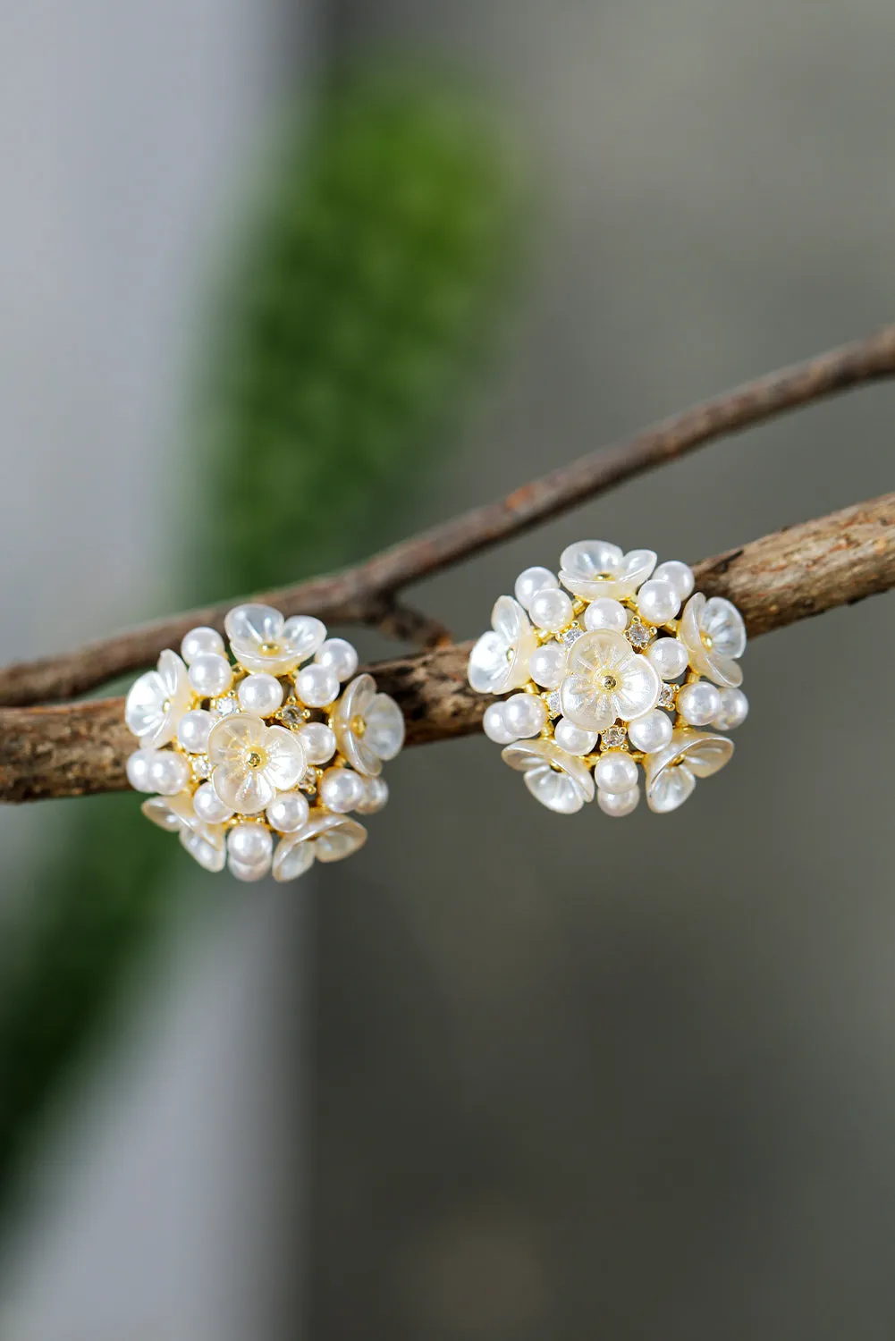 Gold Flower Faux Pearls Stud Earrings