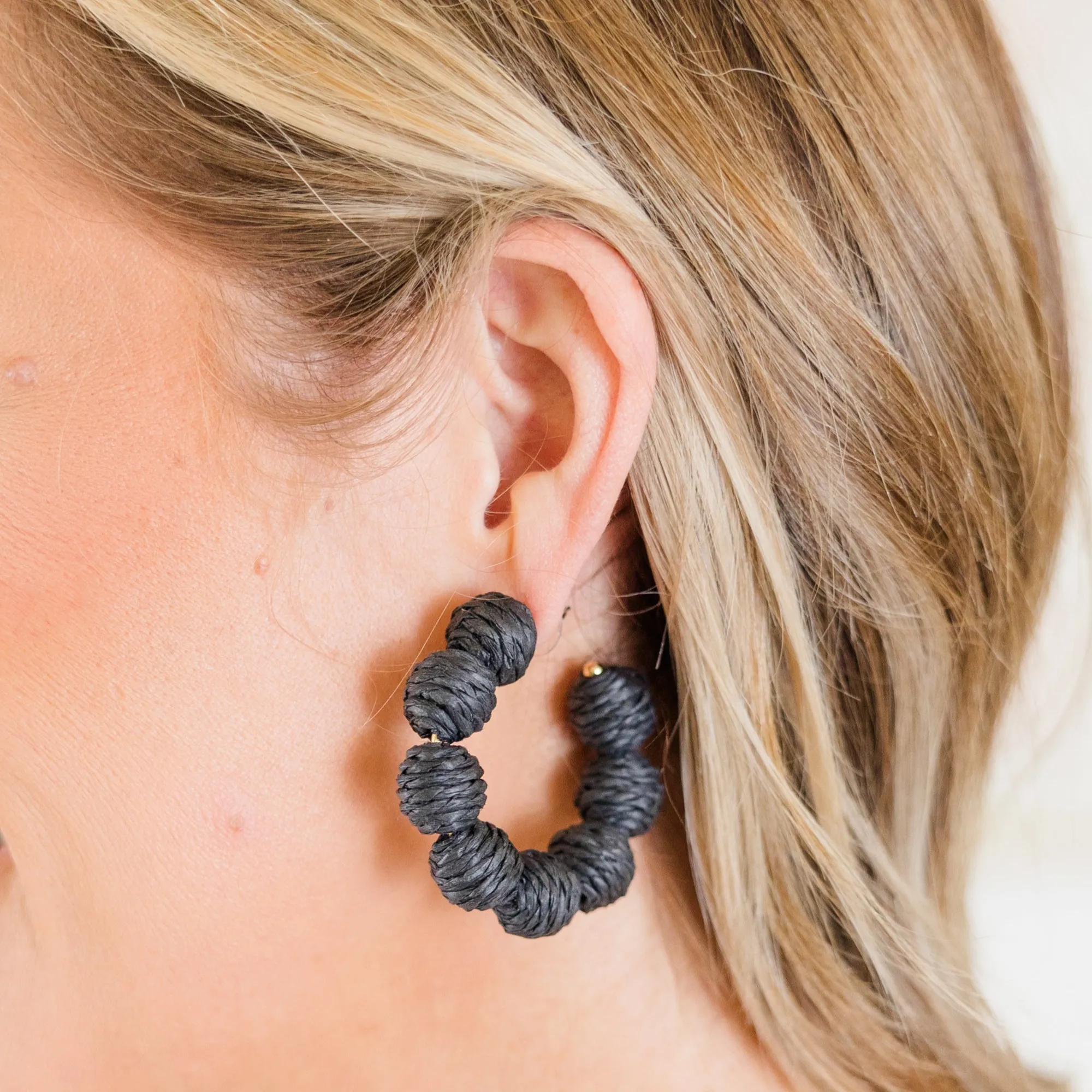 Home In The Tropics Earrings, Black