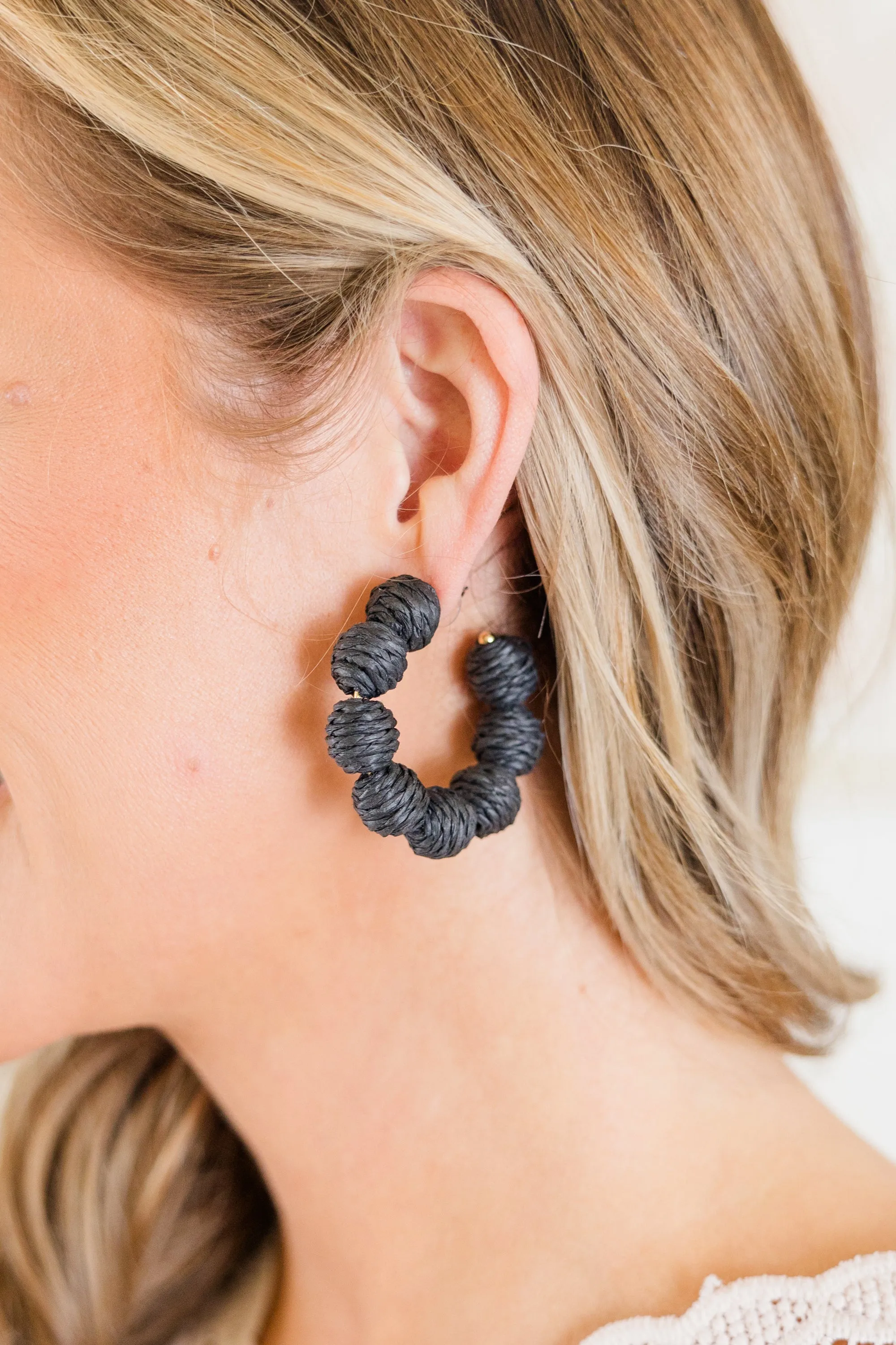 Home In The Tropics Earrings, Black