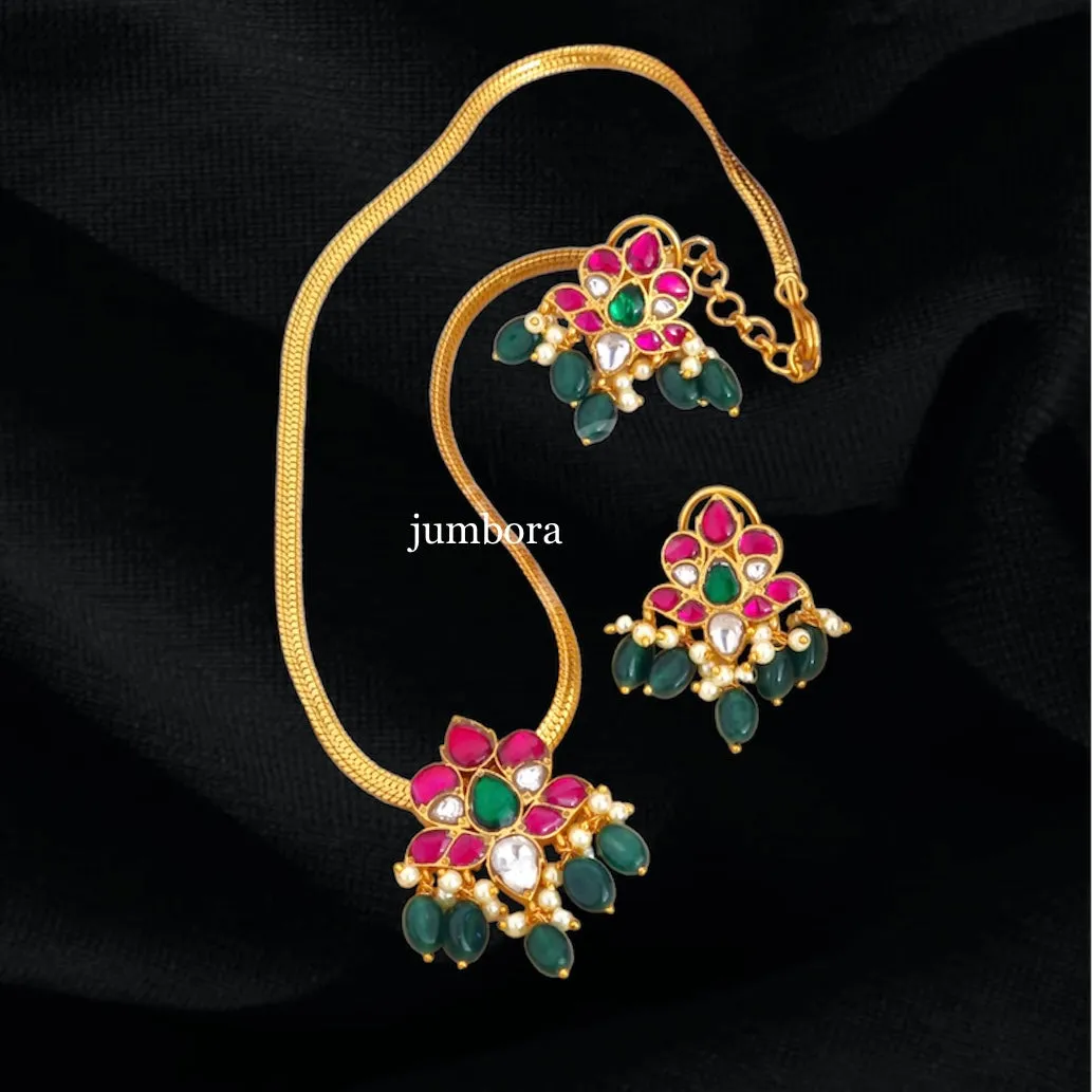 Jadau Kundan Pendant Necklace with Earrings