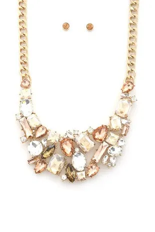 JEWELRY- NECKLACE- GARBO TEARDROP BIB