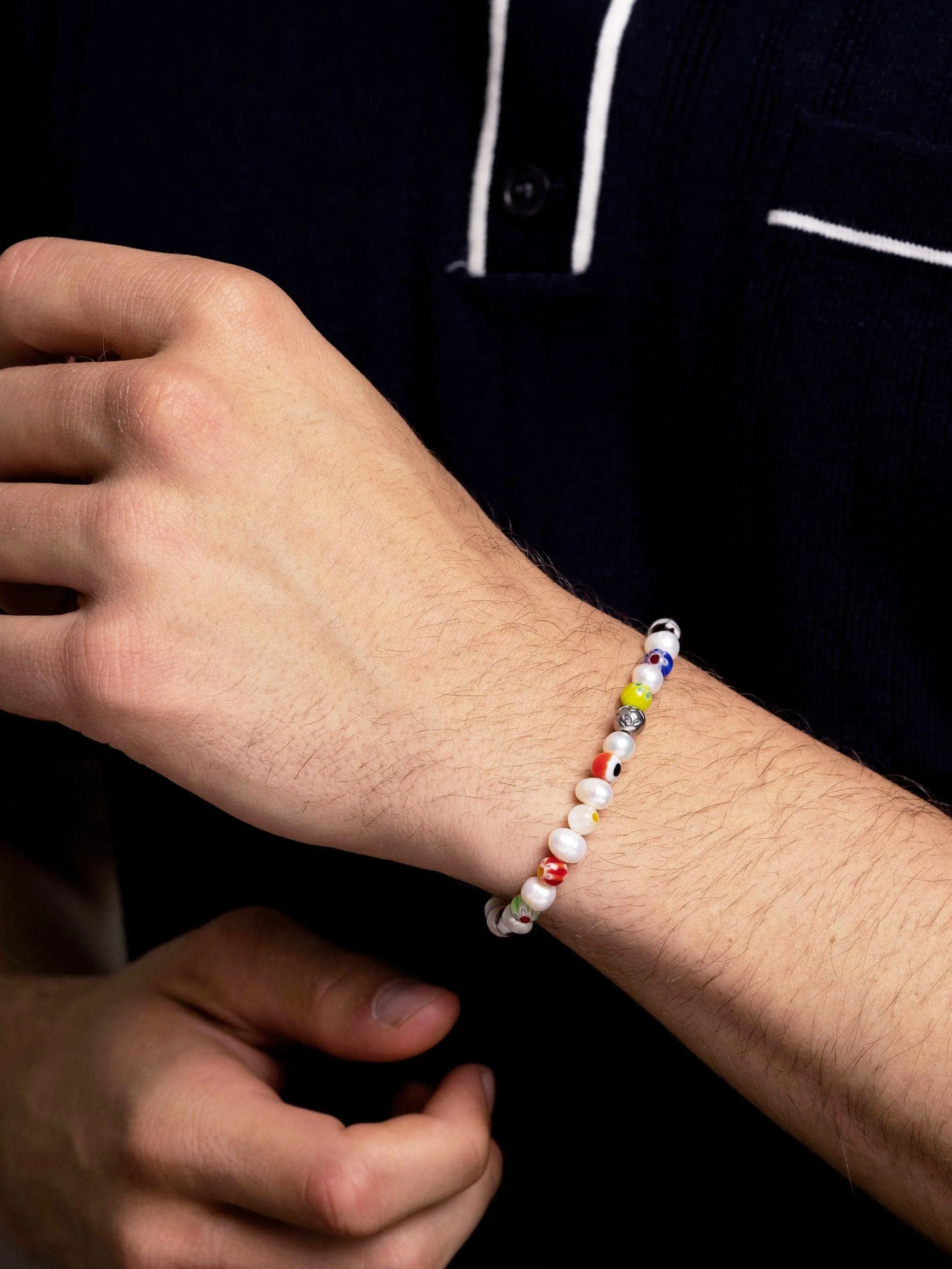 Men's Pearl Wristband with Hand-Painted Glass Beads