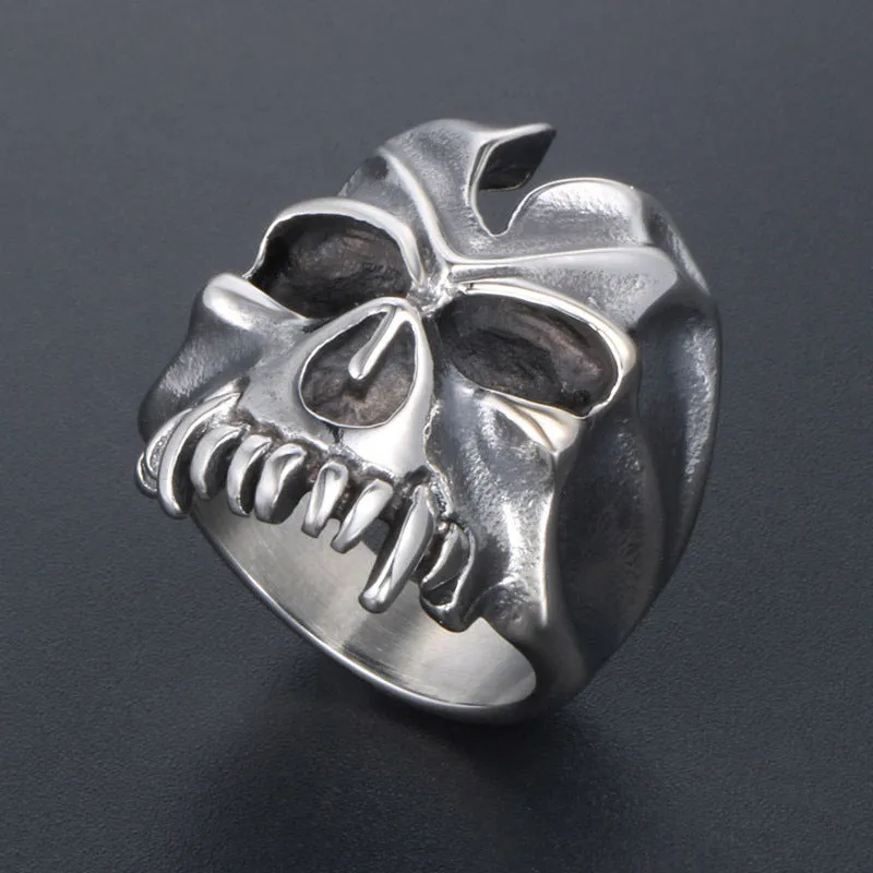 Men's Vintage Skull Ring - Bold Titanium Steel Halloween Jewelry