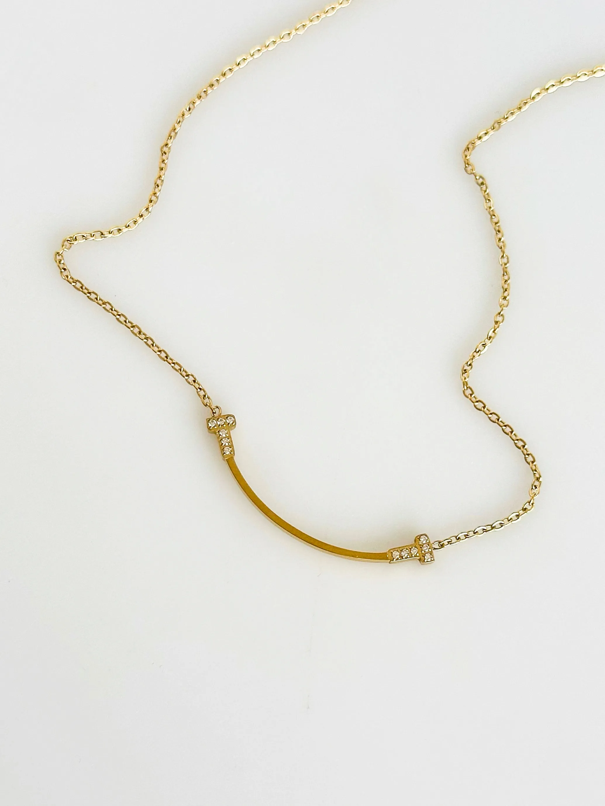 Minimalist Arc Necklace