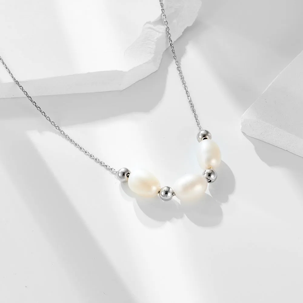 Minimalist Elegant Freshwater Pearl Pendant Necklace