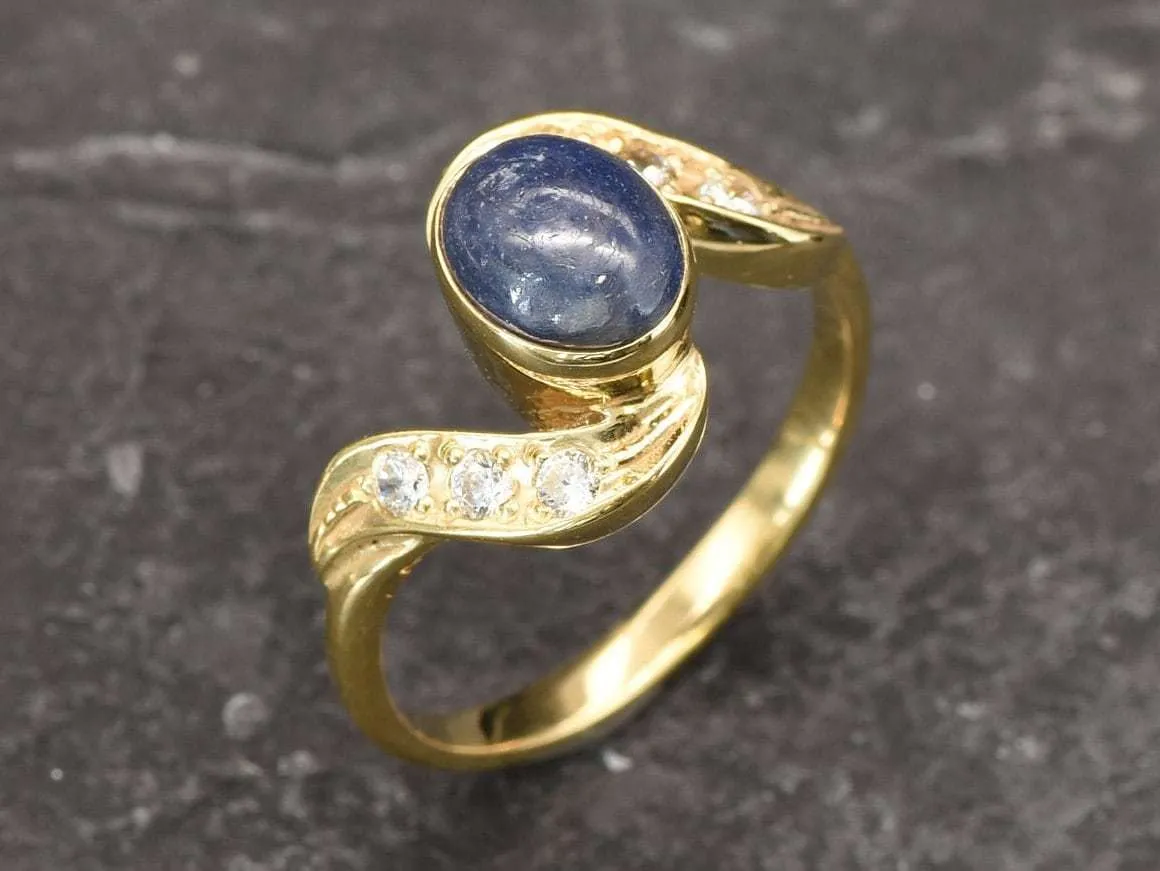 Sapphire Gold Ring - Blue Vintage Ring - Sapphire Bezel Ring