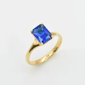 Sapphire Gold Ring - Radiant Cut Ring - Solitaire Sapphire Ring