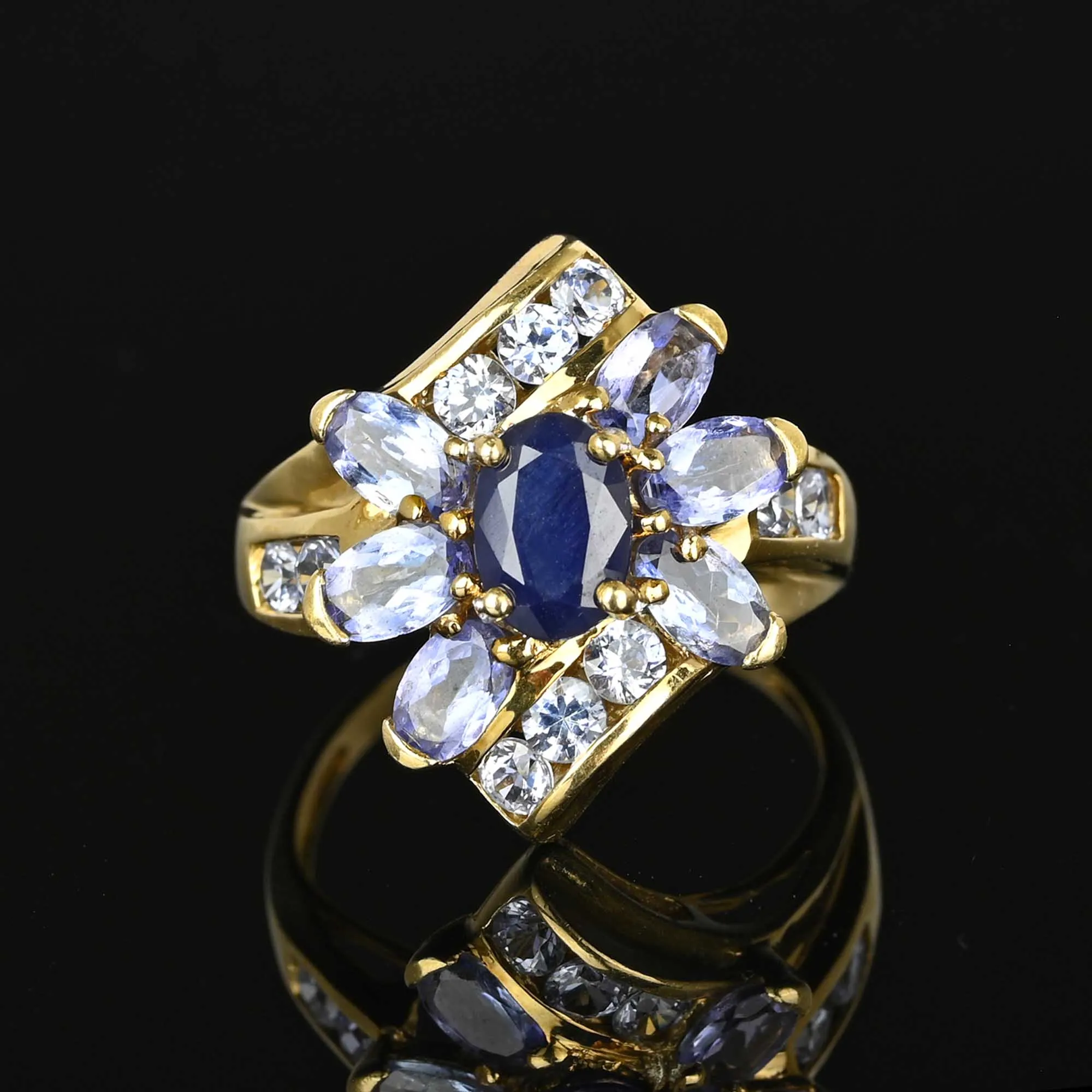 Vintage Tanzanite Topaz Sapphire Cluster Ring