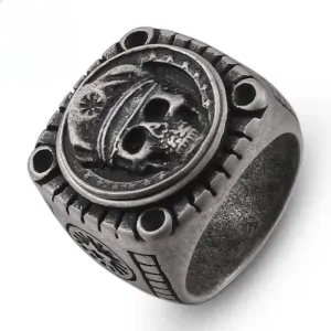 Warlord Skull Ring - Retro Stainless Steel Jewelry for Bold Men