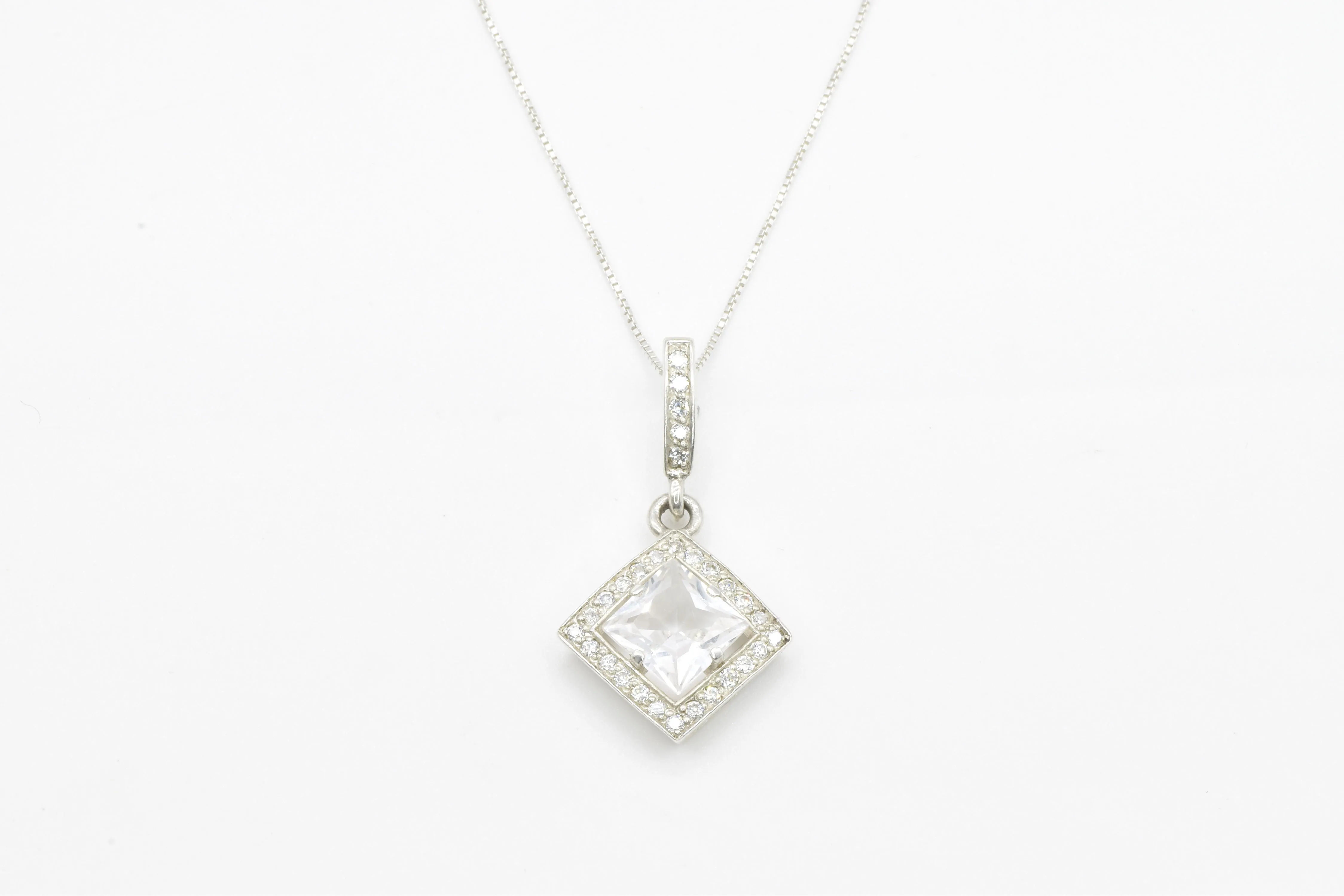 White Topaz Necklace - Natural Topaz Pendant - Vintage Topaz Necklace